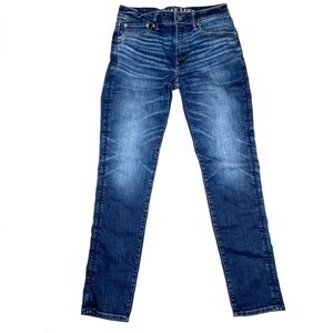 AMERICAN EAGLE AirFlex + Temp Tech Slim Jean